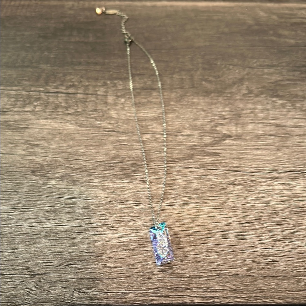 Sabika fluidity baguette necklace